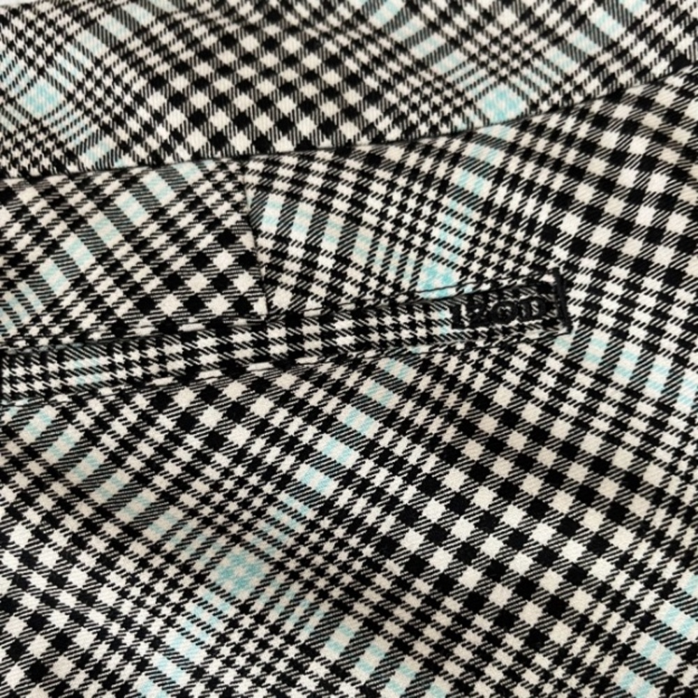 Izod XFG Black, White and Baby Blue Plaid Pleated Athletic Skorts - Picture 5 of 6
